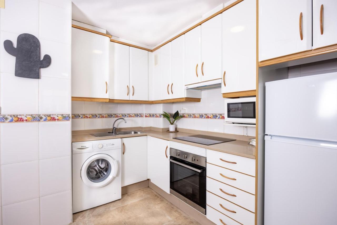 Apartamentos Turísticos Alba Cartagena Exterior foto